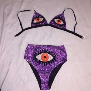 DISCOUNT UNIVERSE SEQUENCE SWIM TOP AND BOTTOM